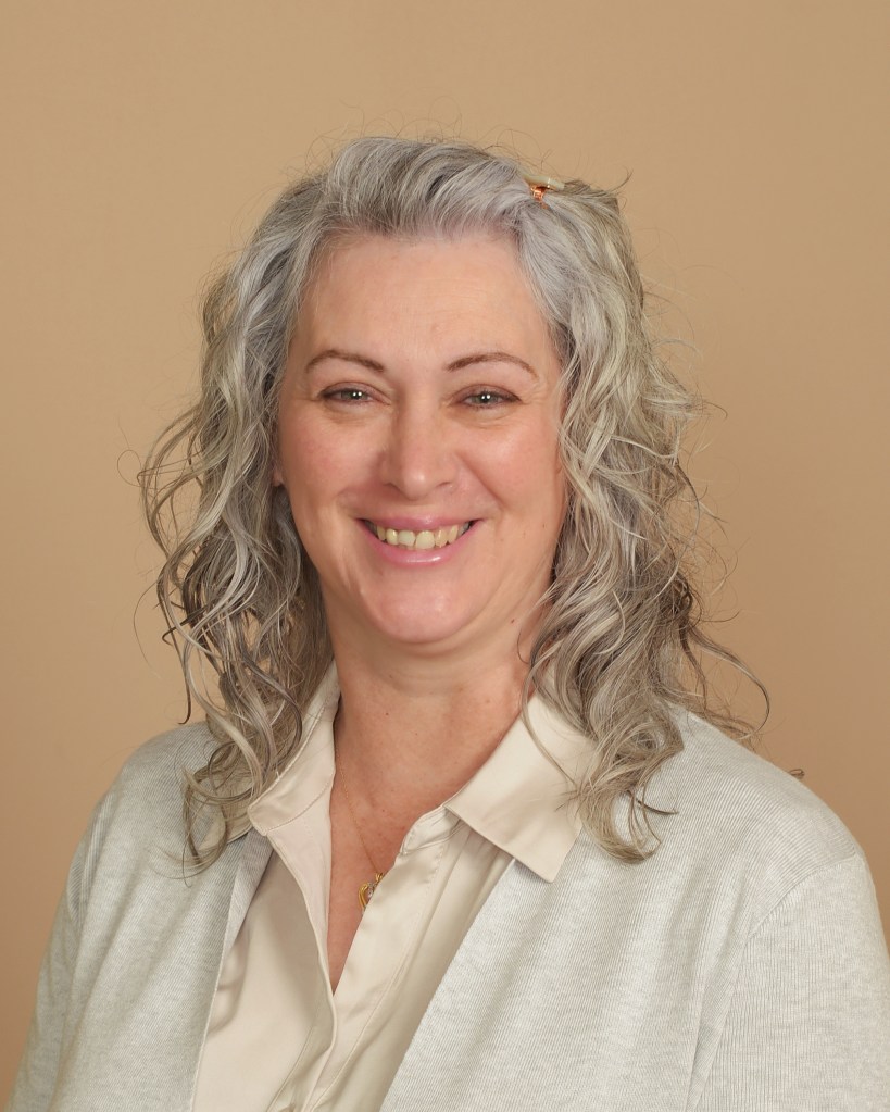 Professional business portrait of MaryJo McCreedy